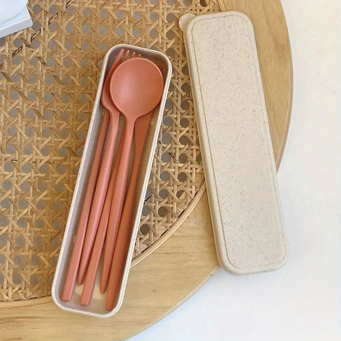 [Portable Travel Use] 4pcs Portable Wheat Straw Tableware Set, Easy to Clean And Store, Resistant to Falling, Suitable for Students, White Collar, Blue Collar, Outdoor Dinner Travel Use